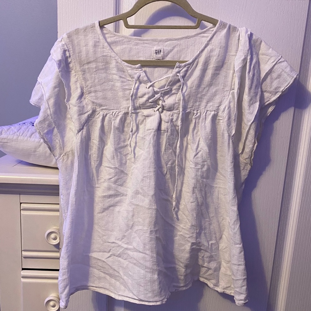 White blouse with draw string